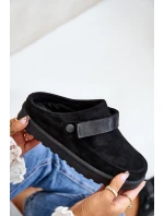 Dámské pantofle zateplené kožíškem na platformě černé model 21671344 - Boto