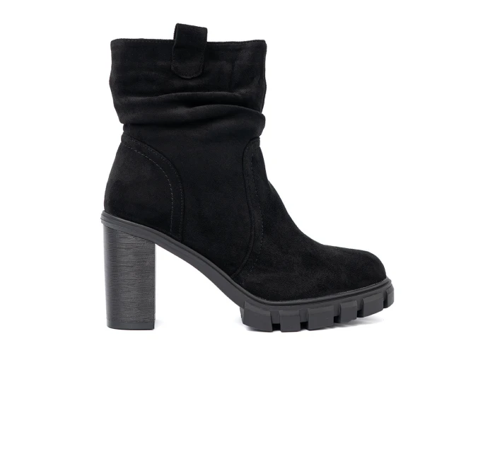 Jedinečné dámské černé  kotníčkové boty na širokém podpatku
