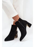 Dámské kotníkové boty na podpatku se zlatými detaily černé model 21710779 - Boto Dámské kotníkové boty na podpatku se zlatými detaily černé model 21710779 - Boto