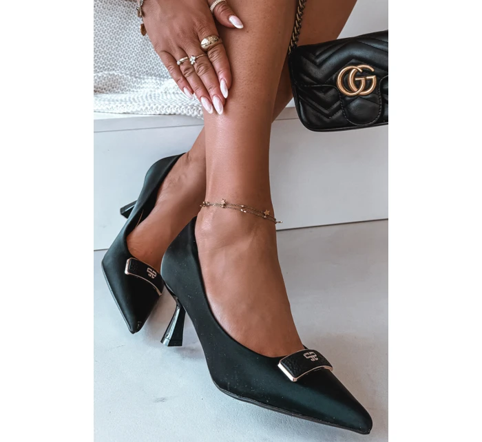 Lodičky s ozdobným detailem model 21937544 - Boto