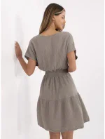 Sukienka MI SK model 21142201 ciemny bezowy - FPrice