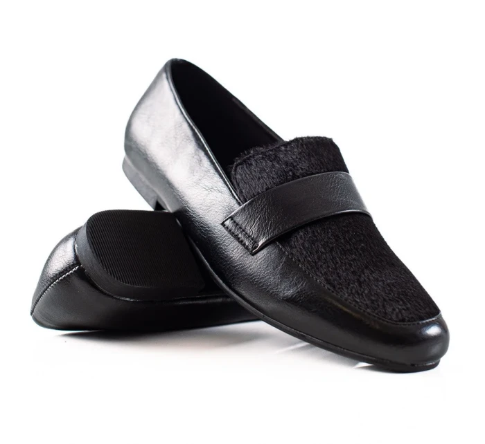 Originální polobotky dámské černé na plochém podpatku Originální polobotky dámské černé na plochém podpatku