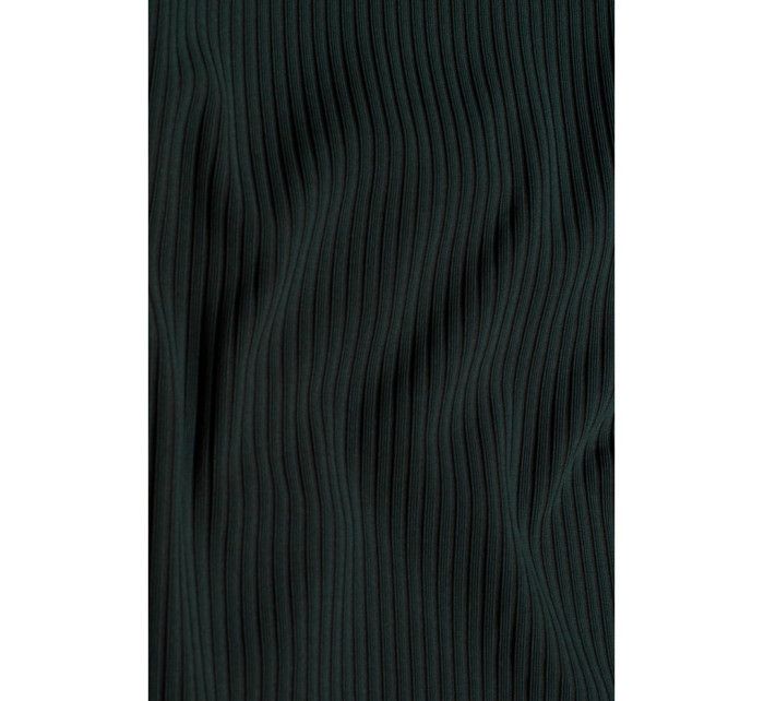 M542 Pletené šaty s rolákem - zelené