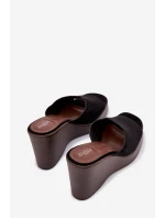 Dámské pantofle na platformě Černé model 21919251 - Boto