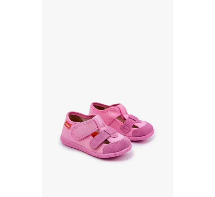 Dětské papuče na suchý zip – růžové Reathiana Dětské papuče na suchý zip – růžové Reathiana