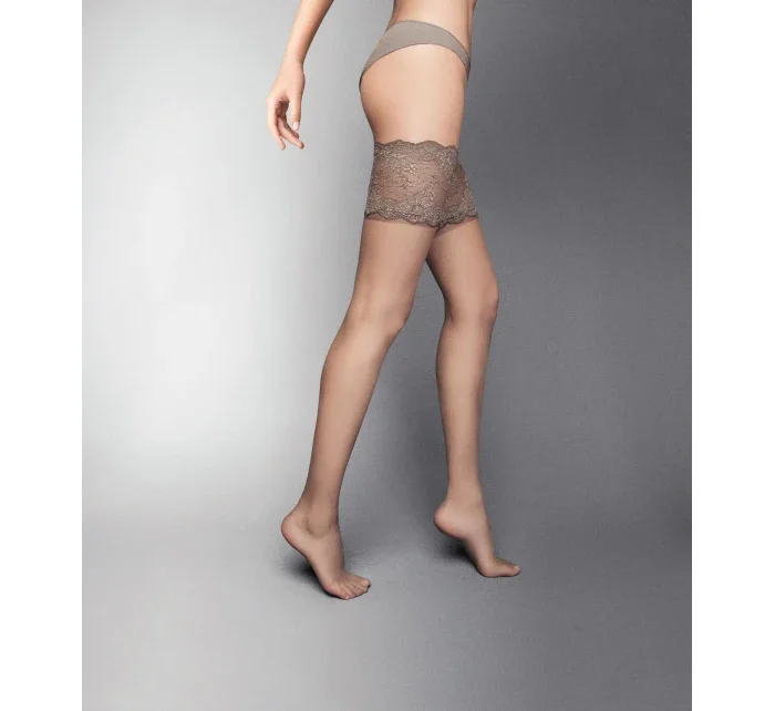 Samodržící punčochy 20 den model 5980633 - Veneziana Samodržící punčochy 20 den model 5980633 - Veneziana