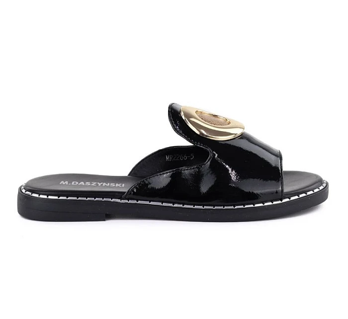 Dámské černé lakované žabky s ozdobou M.Daszynski model 22072506