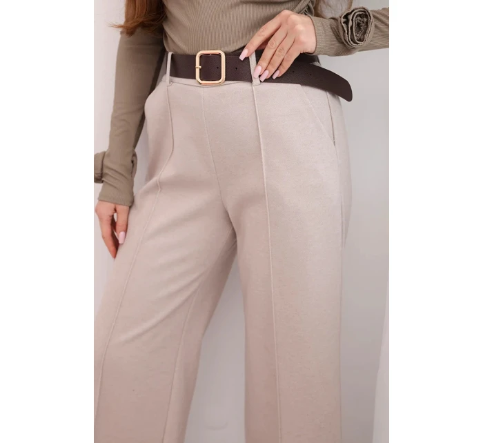 Dámské elegantní kalhoty s páskem a širokými nohavicemi béžové