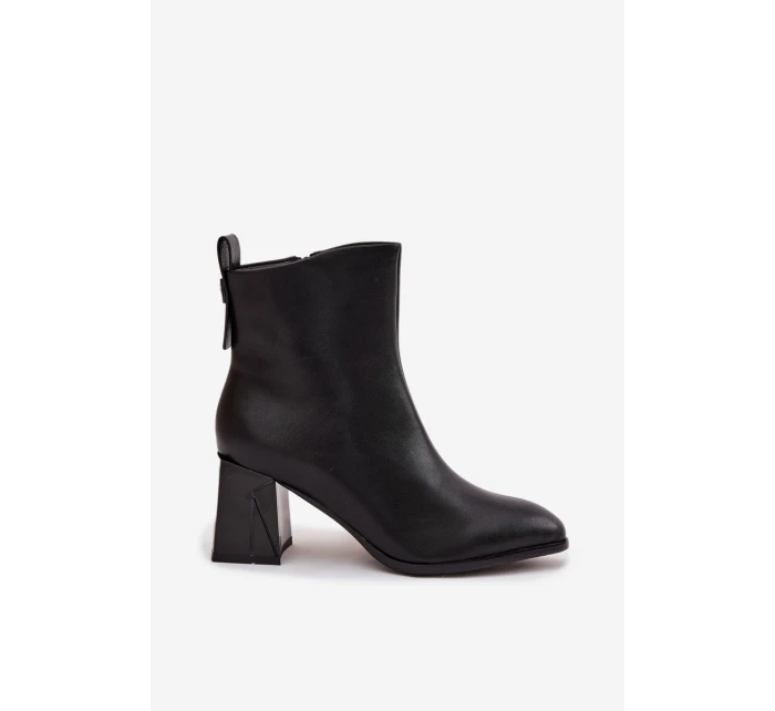 Zateplené kotníkové boty na podpatku z pravé kůže Vinceza 66812 Černé