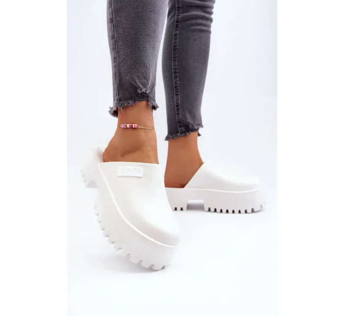 Dámské pantofle na platformě Big Star - bílá Dámské pantofle na platformě Big Star - bílá