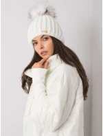 Dámská čepice 17 bílá