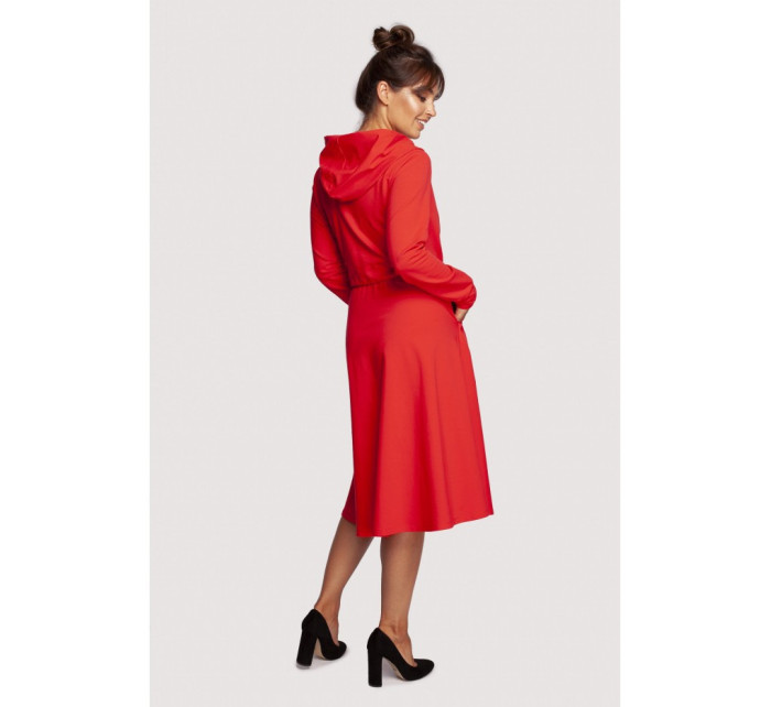 Široké šaty se a kapucí červené model 18004383 - BeWear