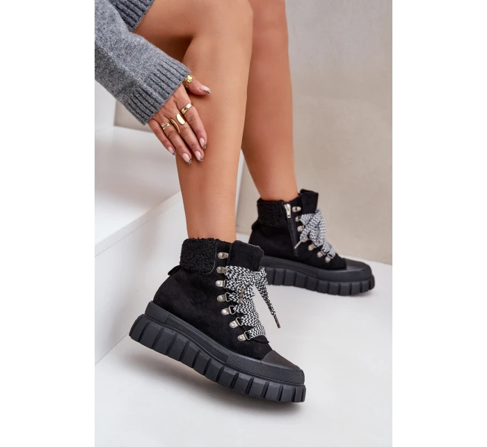 Dámské Zateplené Botky Trapery Na Platformě Černé model 21680175 - EVENTO