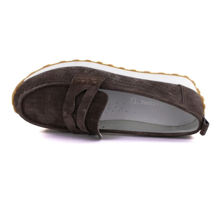 Lodičky Sergio  v tělové barvě s podpatkem model 21905083 - LEONE