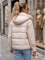 Kurtka damska zimowa pikowana z kapturem beżowa model 22350687 - FashionStreet Kurtka damska zimowa pikowana z kapturem beżowa model 22350687 - FashionStreet
