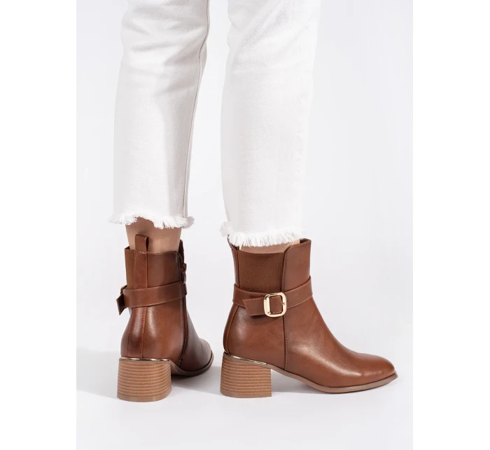 Originální kotníčkové boty hnědé dámské na širokém podpatku Originální kotníčkové boty hnědé dámské na širokém podpatku