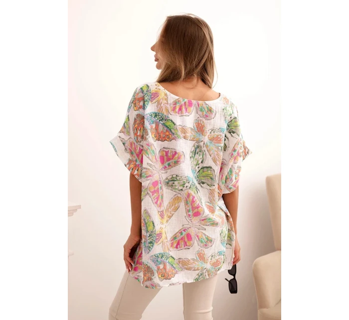 Dámská bavlněná blůza s motivem motýlů s krátkým rukávem bílá Dámská bavlněná blůza s motivem motýlů s krátkým rukávem bílá