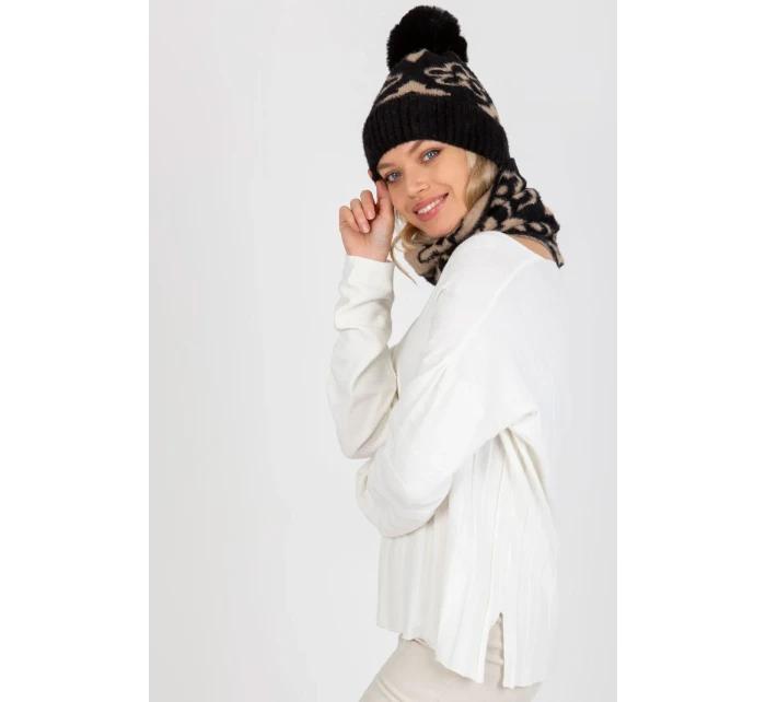 Čepice  model 185916 AT