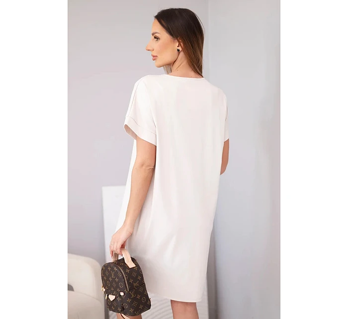 Dámské viskózové šaty s krátkým rukávem a ozdobným potiskem béžové Dámské viskózové šaty s krátkým rukávem a ozdobným potiskem béžové