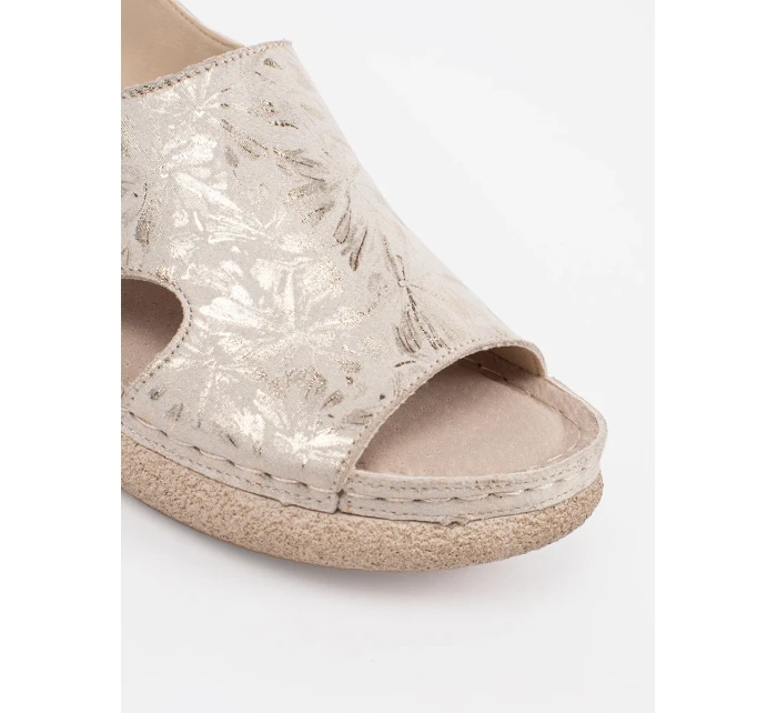 Moderní dámské  sandály Jasnobeżowy na plochém podpatku