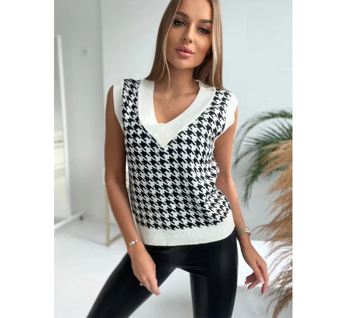 Svetr bez rukávů v barvě model 21755726 ecru - K-Fashion Svetr bez rukávů v barvě model 21755726 ecru - K-Fashion