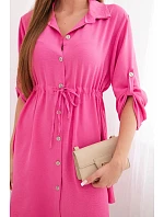 Šaty se zapínáním na knoflíky a se zavazováním v pase růžová