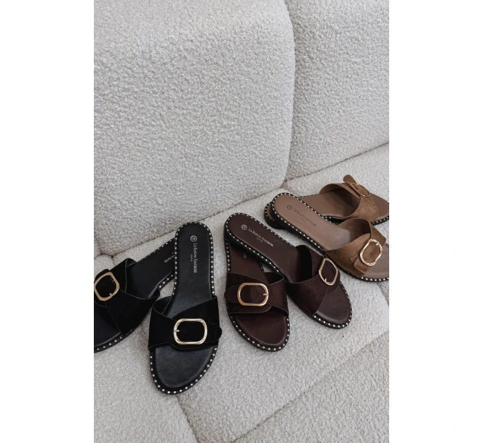 Dámské nazouváky na nízkém podpatku se zlatou sponou Camel Selivelle