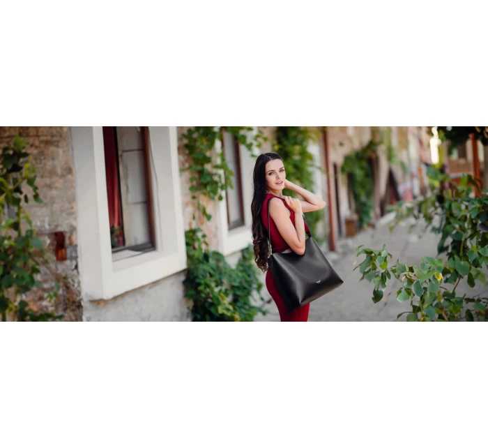 Kabelka VUCH Justeene Black