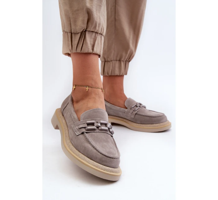 Dámské semišové mokasíny na plochém podpatku s ozdobou D&A TW101 Šedé