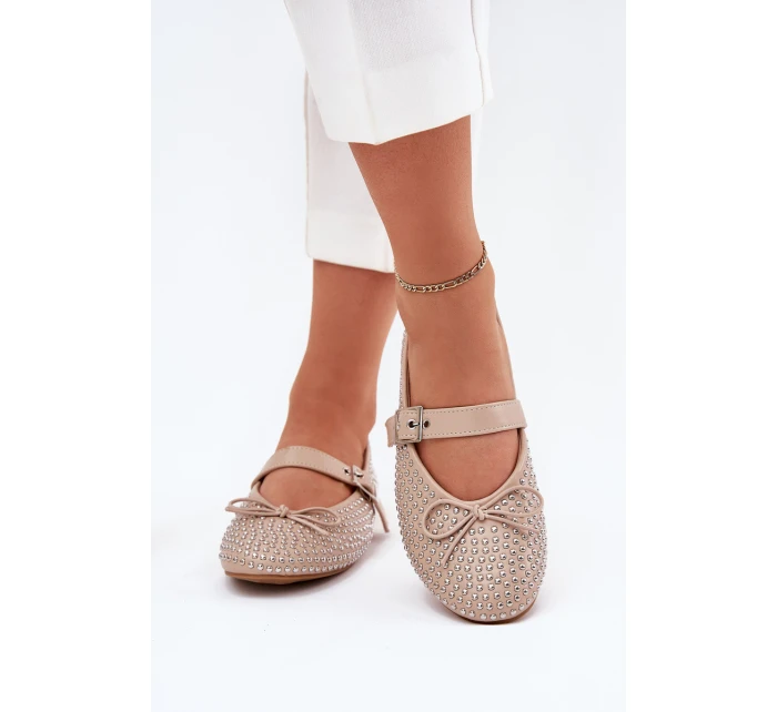 Zdobené baleríny s mašlí a páskem béžové model 21699662 - Boto Zdobené baleríny s mašlí a páskem béžové model 21699662 - Boto