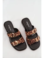 Dámské pantofle se zlatými sponami model 21919174 - Boto