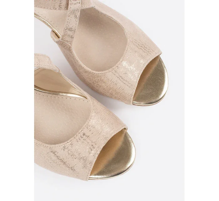 Zajímavé  sandály dámské hnědé na širokém podpatku