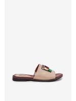 Dámské Pantofle Na Plochém Podpatku S Ozdobou Zlaté model 21695681 - Boto Dámské Pantofle Na Plochém Podpatku S Ozdobou Zlaté model 21695681 - Boto