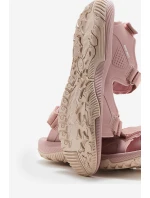 Dámské sportovní sandály model 21664881 Růžový - 4F Dámské sportovní sandály model 21664881 Růžový - 4F