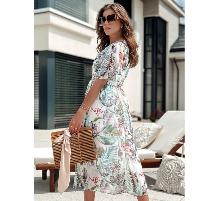 šaty bílé Dstreet model 21978076 - FashionStreet