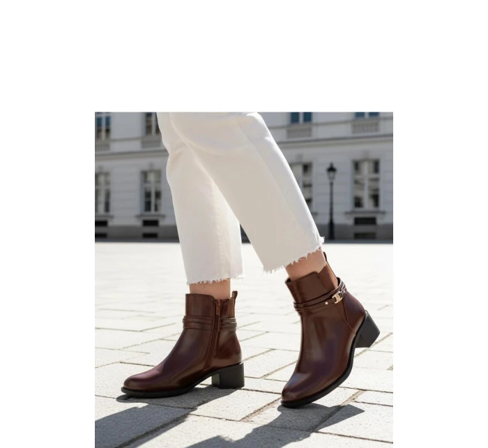 Boty na podpatku model 222371 Solea Boty na podpatku model 222371 Solea