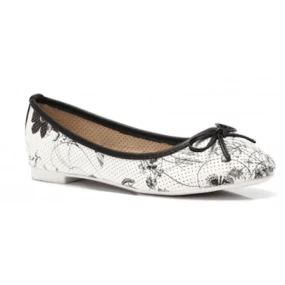 Černé balerínky s květy