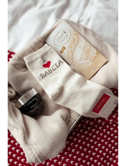 Dámské ponožky S Nápisem I Love Babcia Ecru