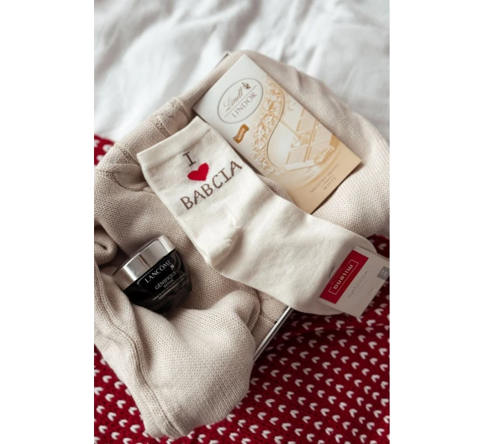 Dámské ponožky S Nápisem I Love Babcia Ecru