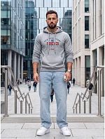 Pánská mikina s kapucí a kapsou na hrudi s potiskem, světle šedá, FashionStreet NX5150BX Pánská mikina s kapucí a kapsou na hrudi s potiskem, světle šedá, FashionStreet NX5150BX