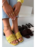 Dámské sandály na podpatku s Eko semišové Žluté model 21937782 - Boto