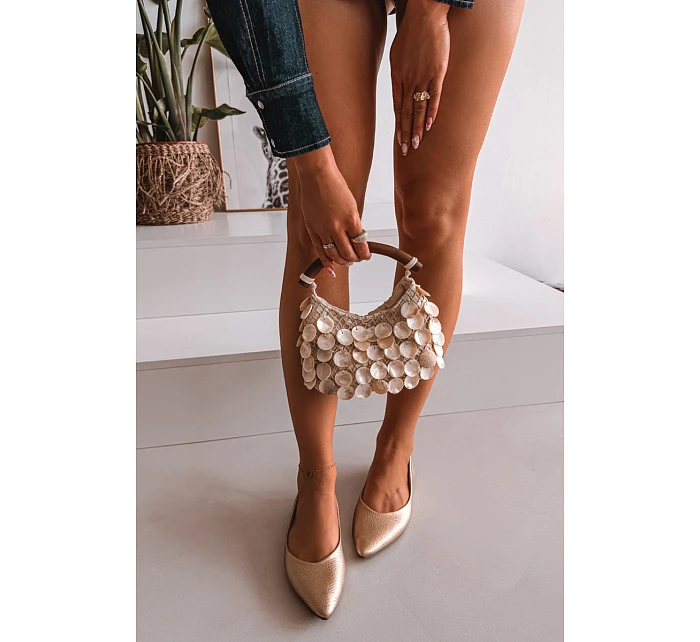 Baleríny z Eko Kůže Zlaté model 22091917 - Boto Baleríny z Eko Kůže Zlaté model 22091917 - Boto