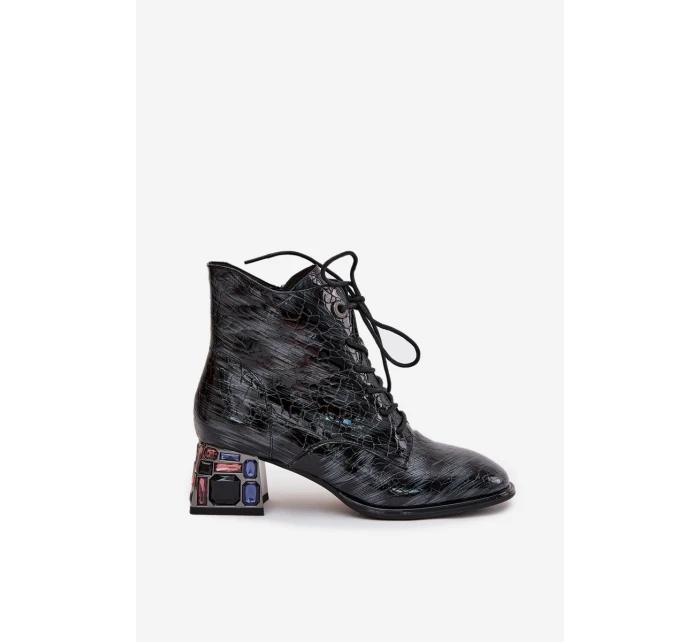 Dámské lakované boty Artiker – šedé, z přírodní kůže, na podpatku s krystalky Dámské lakované boty Artiker – šedé, z přírodní kůže, na podpatku s krystalky