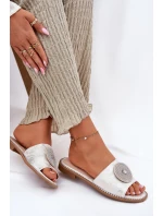 Dámské Pantofle Na Plochém Podpatku S Ozdobou model 21696751 Stříbrné - S.Barski