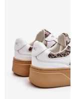 Dámská pohodlná sportovní obuv GOE LL2N4052 Bílo-béžová Dámská pohodlná sportovní obuv GOE LL2N4052 Bílo-béžová