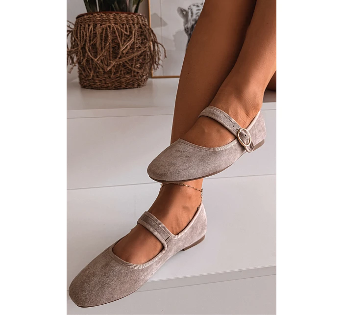 Baleríny s páskem a zlatým sponou Béžové Kelisa