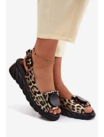 Kožené sandály na platformě s leopardím vzorem model 22147755 Zlaté - Artiker