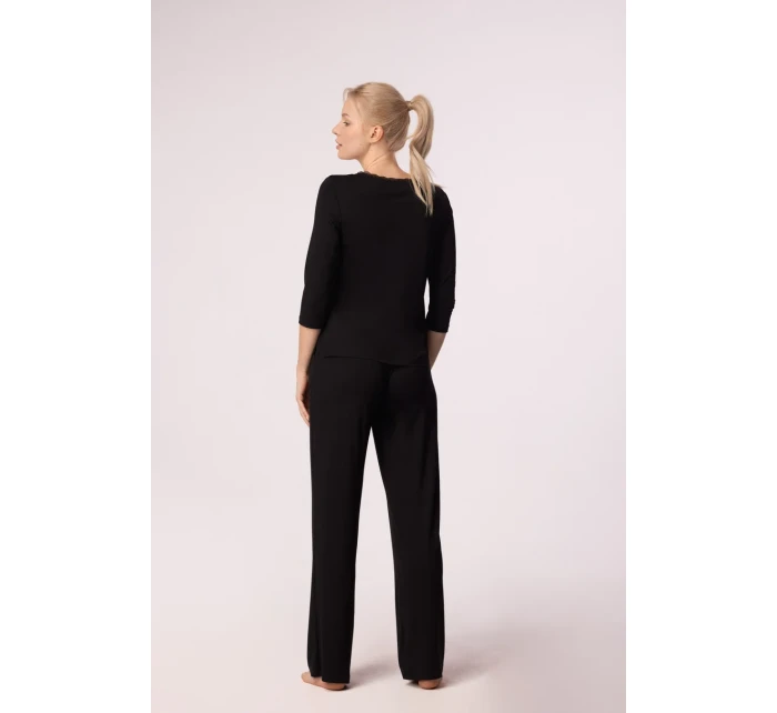 MARGOT DLOUHÉ KALHOTY