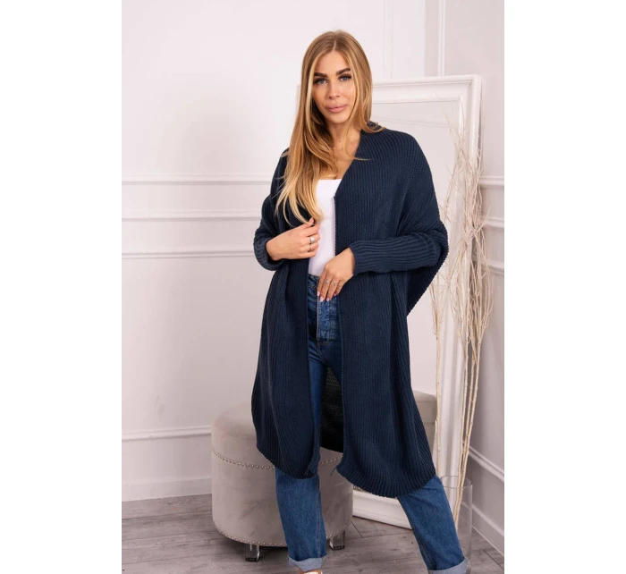 Svetr s džínovými netopýřími rukávy