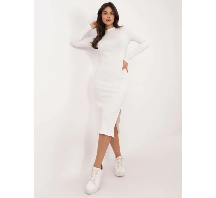 Šaty RV SK model 20619202 ecru - FPrice Šaty RV SK model 20619202 ecru - FPrice